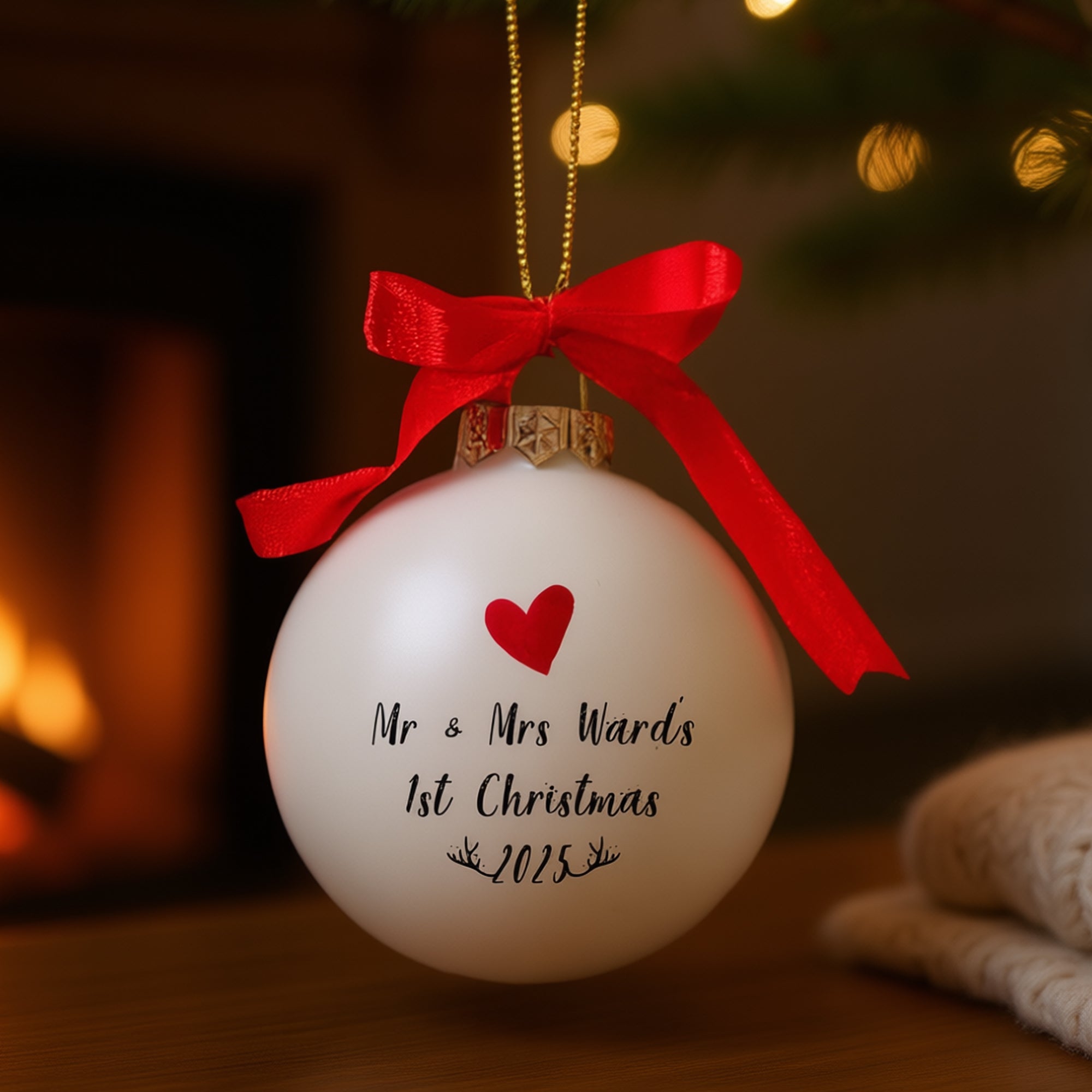 Personalised ‘Mr & Mrs’ 1st Christmas Bauble – Premium White Glass Ornament with Red Bow & Gift Box (2025 Edition)