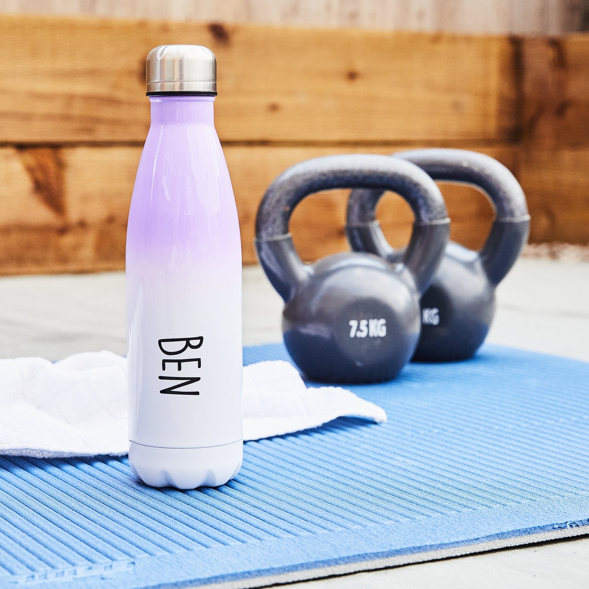 Hawk Tuah - Spit on that thang, Reusable Water Bottle – keeps cold for 24+ hours, hot for 12 hours - Prickly Cards