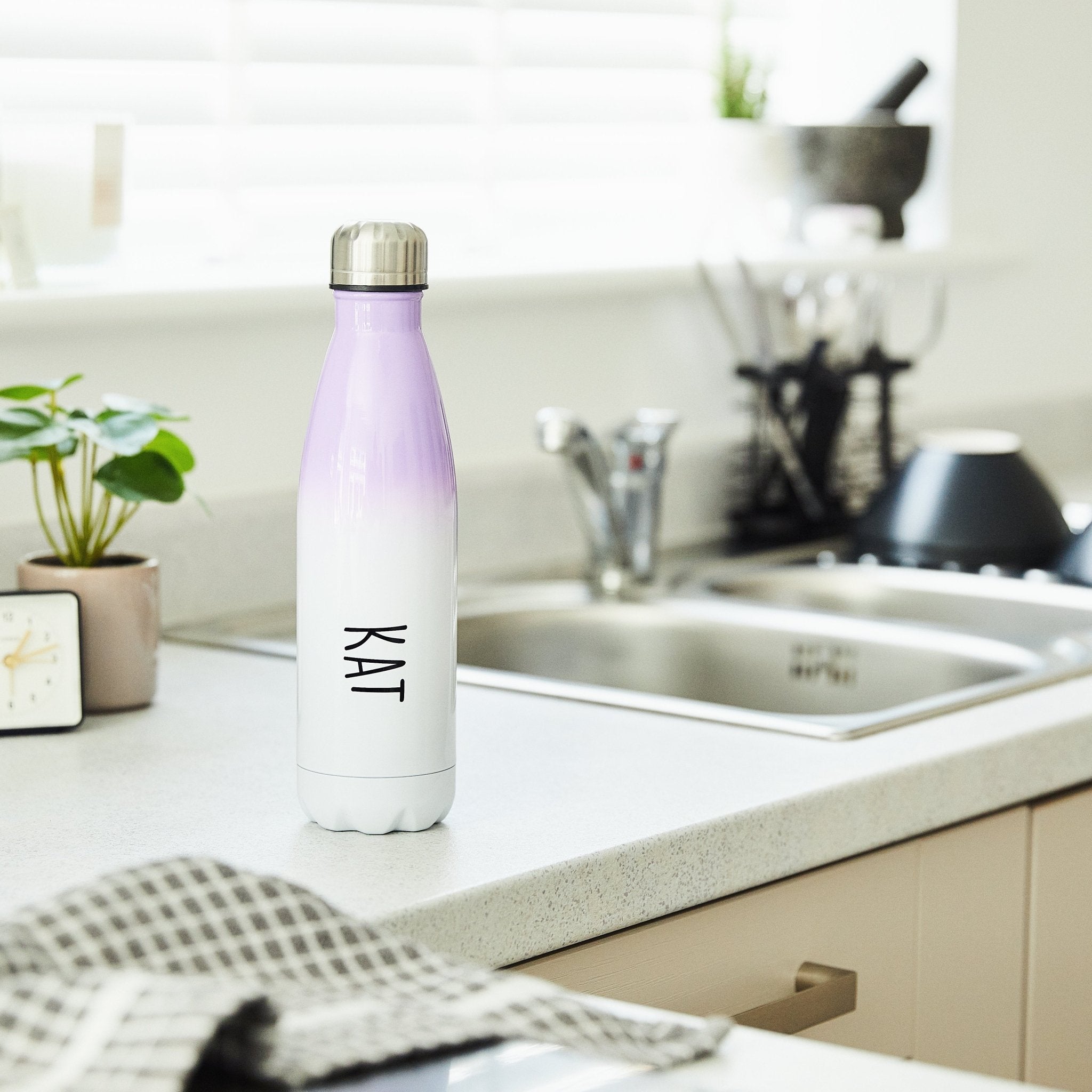 Hawk Tuah - Spit on that thang, Reusable Water Bottle – keeps cold for 24+ hours, hot for 12 hours - Prickly Cards