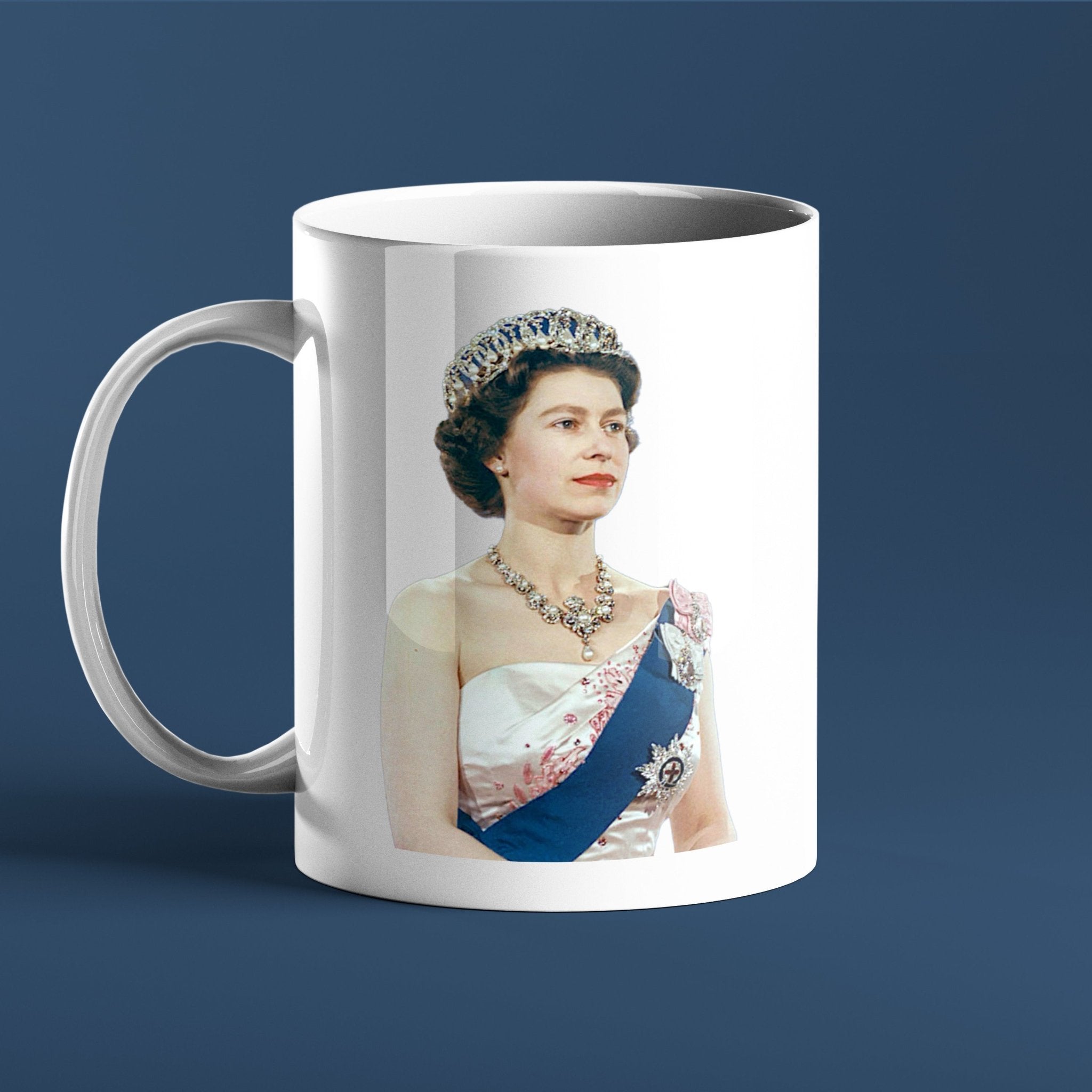 Elizabeth II gift mug